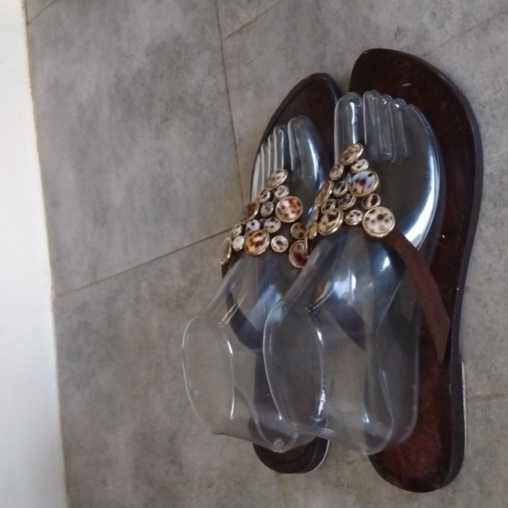 MYSTIQUE SANDALS - Picture 2 of 15